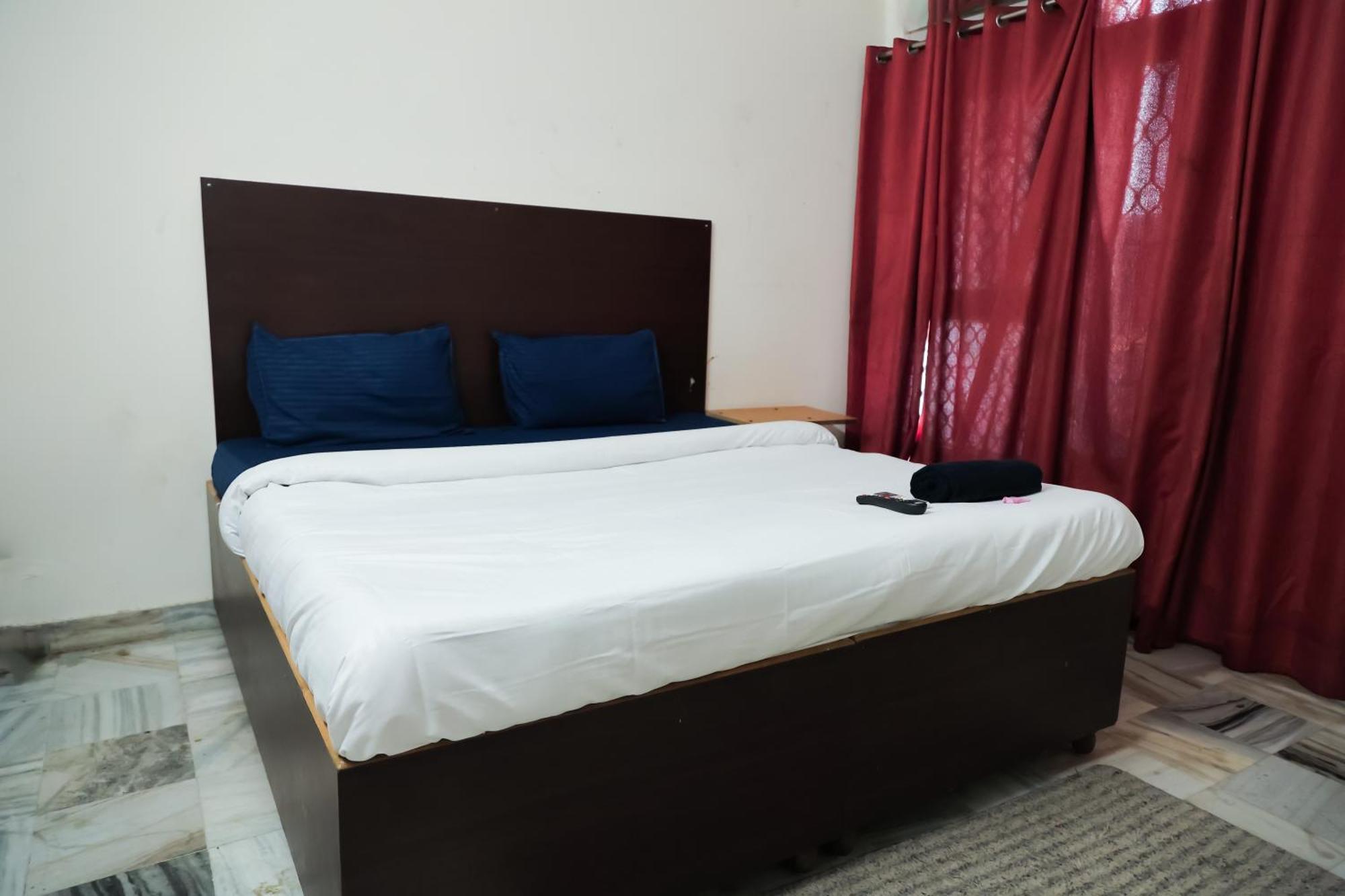 Hotel Green Villa - Near Anand Vihar Station Нью-Делі Екстер'єр фото